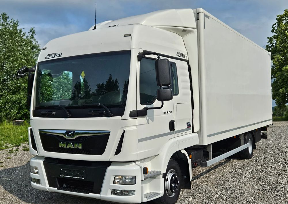 MAN TGL 12.250 / KONTENER / IZOTERMA / WINDA / 2019R / EURO 6 / PEŁEN SERWIS / 6 TON ŁADOWNOŚĆ / SPROWADZONY / ZADBANY / JAK NOWY / KSIĄŻKA SERWISOWA / E6 / 17 PALET - Xe tải hộp: hình 2 MAN TGL 12.250 / KONTENER / IZOTERMA / WINDA / 2019R / EURO 6 / PEŁEN SERWIS / 6 TON ŁADOWNOŚĆ / SPROWADZONY / ZADBANY / JAK NOWY / KSIĄŻKA SERWISOWA / E6 / 17 PALET - Xe tải hộp: hình 2