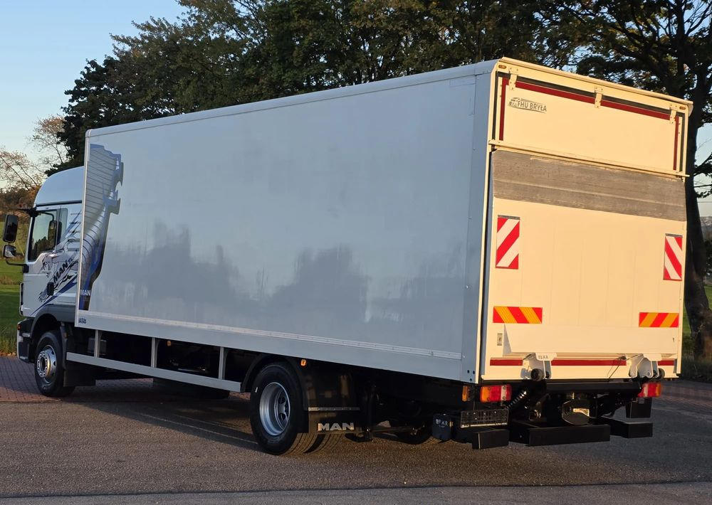 Xe tải hộp MAN TGM 15.290 / TGL / KONTENER / IZOTERMA / WINDA / KLIMA POSTOJOWA / 2019R / EURO 6 / PEŁEN SERWIS /  8200KG ŁADOWNOŚĆ  / SPROWADZONY / ZADBANY / JAK NOWY /  KSIĄŻKA SERWISOWA / E6 / 18 PALET: hình 6