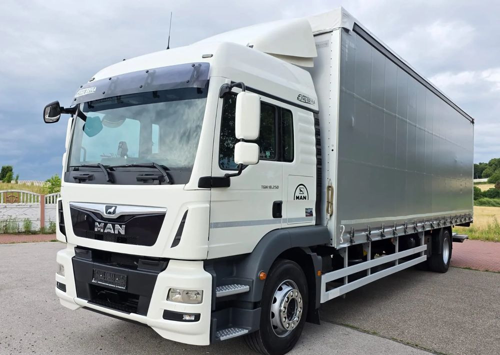 MAN TGM 18.290 / 18.250 /E6 / 22 PALETY / AUTOMAT / ZSUWANY DACH ORAZ BOKI / 9700 ŁADOWNOŚĆ / SERWISOWANY / NISKI PRZEBIEG / WINDA / FIRANKA / SPROWADZONY / 2019 / 335 TYŚ PRZEBIEG / PIERWSZY WŁAŚCIC - Xe tải thùng mui bạt: hình 1 MAN TGM 18.290 / 18.250 /E6 / 22 PALETY / AUTOMAT / ZSUWANY DACH ORAZ BOKI / 9700 ŁADOWNOŚĆ / SERWISOWANY / NISKI PRZEBIEG / WINDA / FIRANKA / SPROWADZONY / 2019 / 335 TYŚ PRZEBIEG / PIERWSZY WŁAŚCIC - Xe tải thùng mui bạt: hình 1