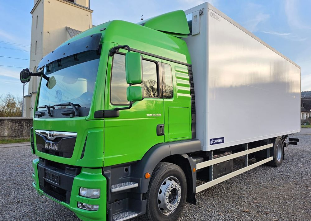 MAN TGM 18.320 / 18.290 / 15.290 / IZOTERMA / WINDA / 19PALET / E6 / 08.2018 / LIFT / SPROWADZONY / AUTOMAT / SYPIALKA / PIERWSZY WŁAŚCICIEL / BOCZNE DRZWI / STAN BARDZO DOBRY - Xe tải đông lạnh: hình 1 MAN TGM 18.320 / 18.290 / 15.290 / IZOTERMA / WINDA / 19PALET / E6 / 08.2018 / LIFT / SPROWADZONY / AUTOMAT / SYPIALKA / PIERWSZY WŁAŚCICIEL / BOCZNE DRZWI / STAN BARDZO DOBRY - Xe tải đông lạnh: hình 1