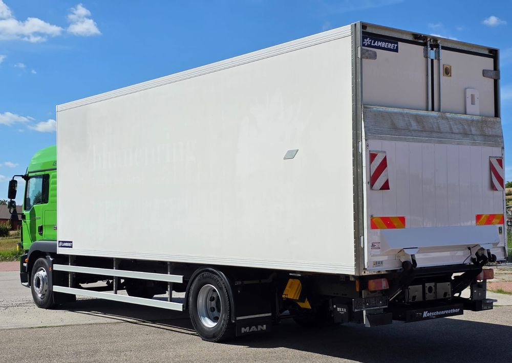 MAN TGM 18.340 / 18.290 / 15.290 / IZOTERMA / WINDA / 19PALET /E6 / SPROWADZONY / AUTOMAT / SYPIALKA / PIERWSZY WŁAŚCICIEL / BOCZNE DRZWI / STAN BARDZO DOBRY - Xe tải đông lạnh: hình 3 MAN TGM 18.340 / 18.290 / 15.290 / IZOTERMA / WINDA / 19PALET /E6 / SPROWADZONY / AUTOMAT / SYPIALKA / PIERWSZY WŁAŚCICIEL / BOCZNE DRZWI / STAN BARDZO DOBRY - Xe tải đông lạnh: hình 3
