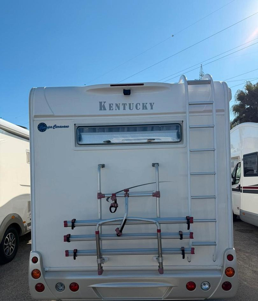 - Xe cắm trại: hình 4 - Xe cắm trại: hình 4