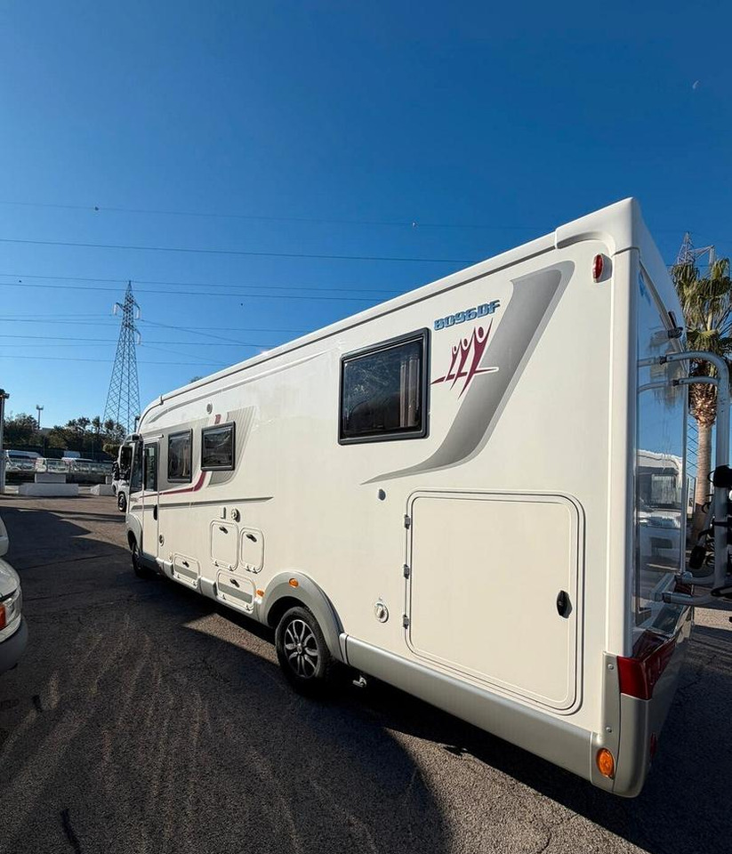 - Xe cắm trại: hình 3 - Xe cắm trại: hình 3