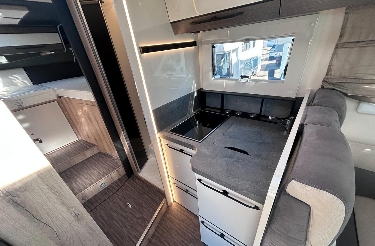 - Xe cắm trại: hình 5 - Xe cắm trại: hình 5