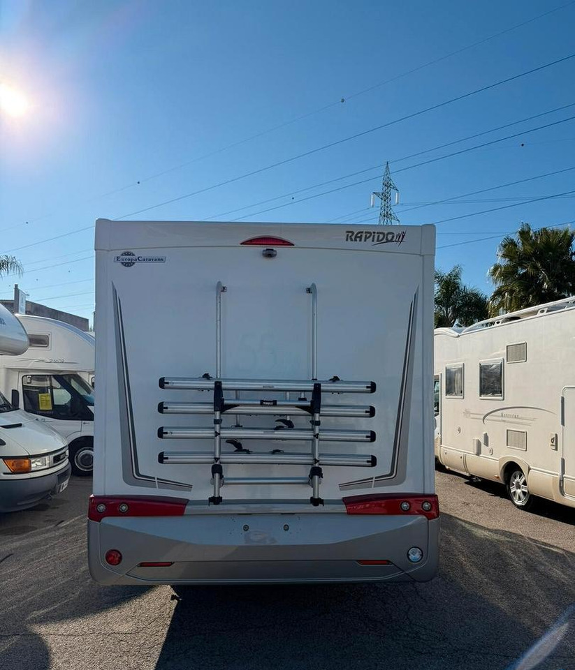 - Xe cắm trại: hình 4 - Xe cắm trại: hình 4