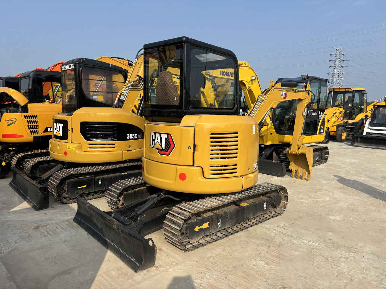 CATERPILLAR CAT303.5E - Máy xúc mini: hình 1 CATERPILLAR CAT303.5E - Máy xúc mini: hình 1