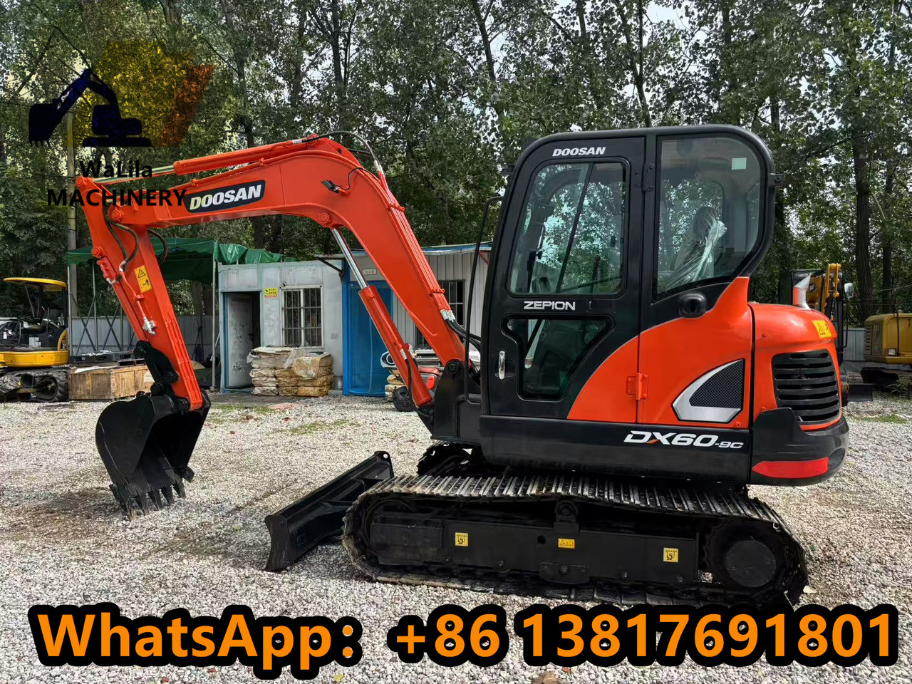DOOSAN DX60-9 - Máy xúc mini: hình 4 DOOSAN DX60-9 - Máy xúc mini: hình 4