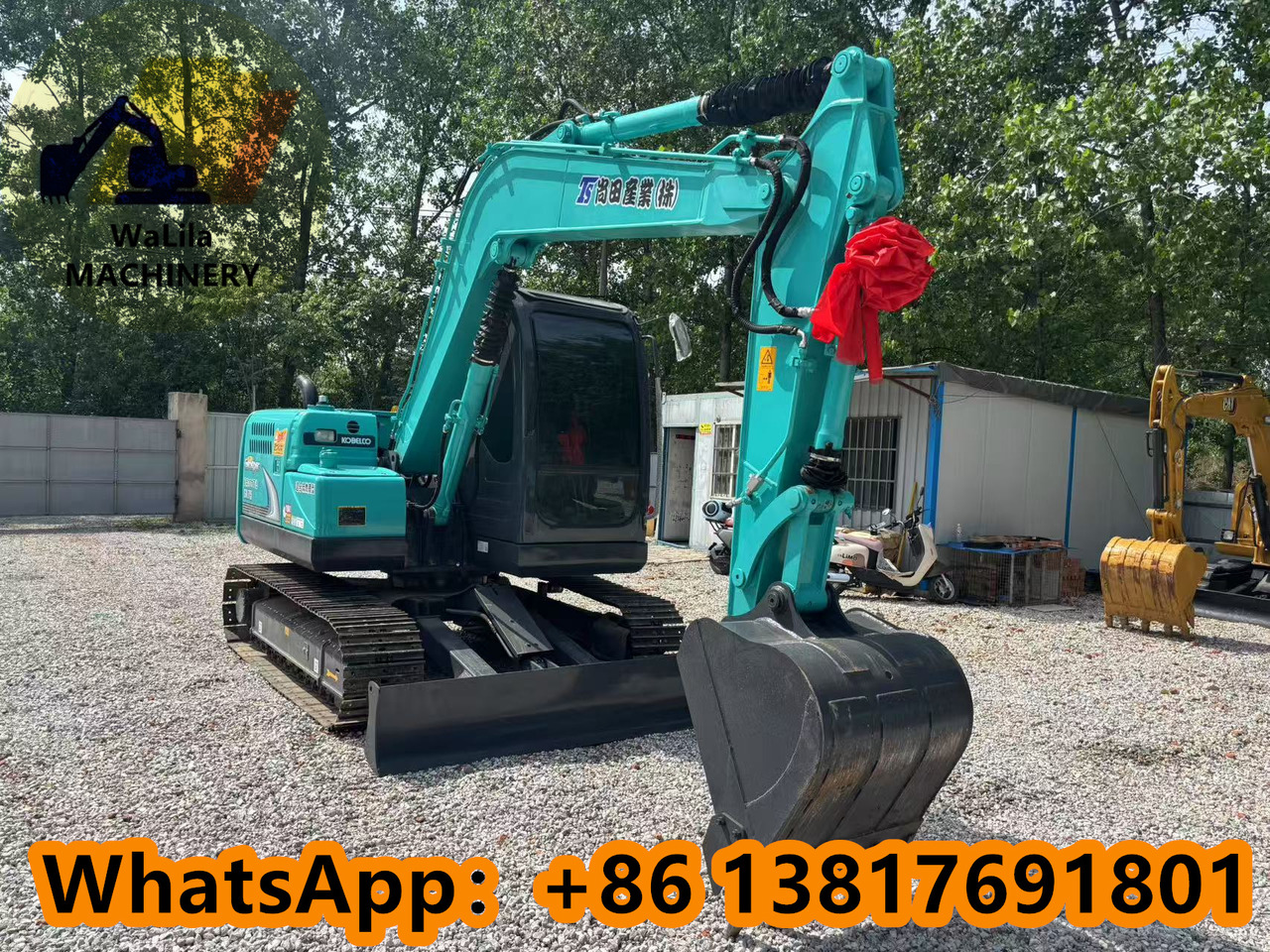 KOBELCO SK75 - Máy xúc mini: hình 3 KOBELCO SK75 - Máy xúc mini: hình 3