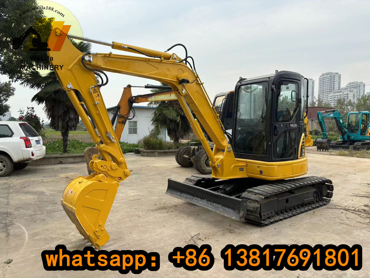KOMATSU PC 55 MR-3 - Máy xúc mini: hình 3 KOMATSU PC 55 MR-3 - Máy xúc mini: hình 3
