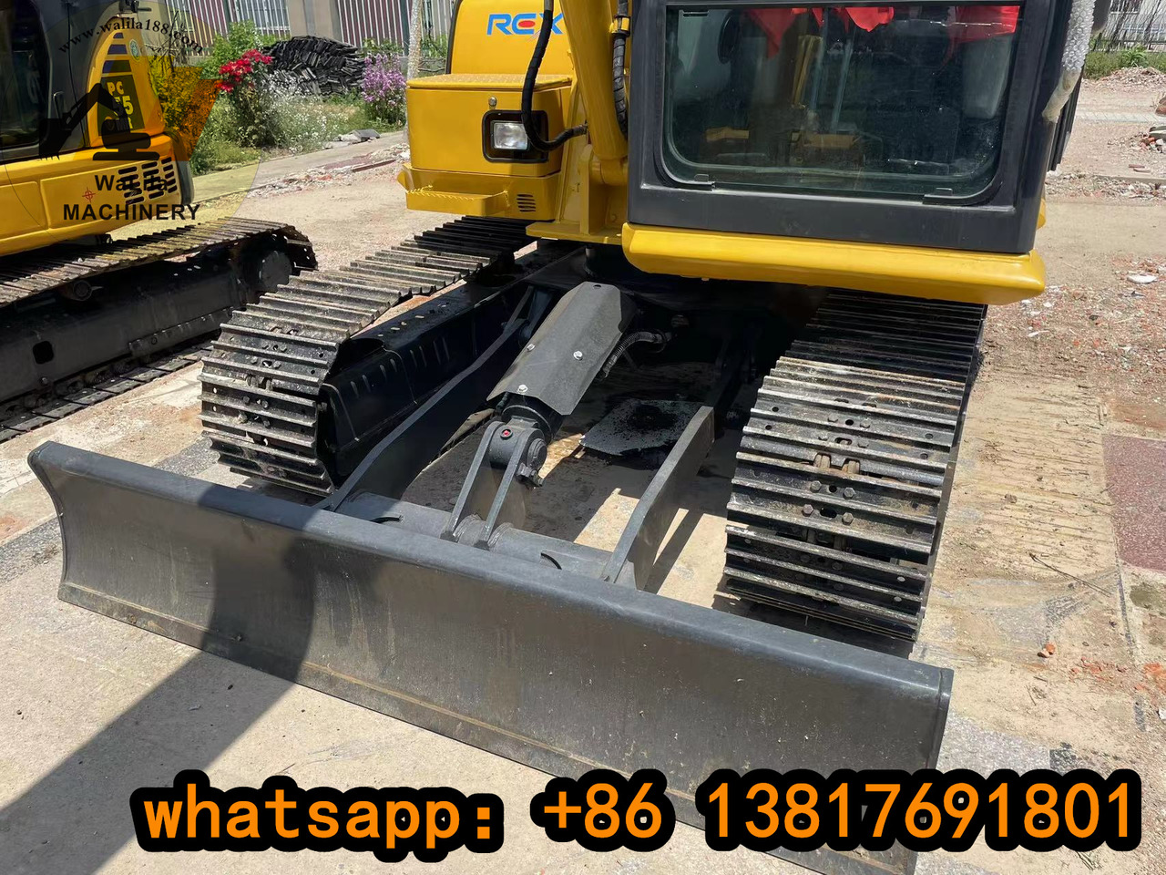 Máy xúc mini KOMATSU PC 70-8: hình 6