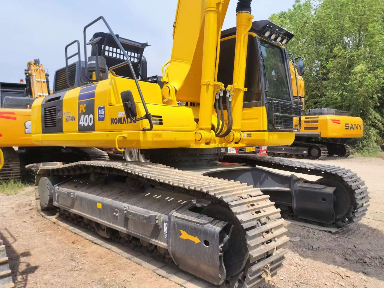 KOMATSU PC400-8 - Máy xúc bánh xích: hình 5 KOMATSU PC400-8 - Máy xúc bánh xích: hình 5