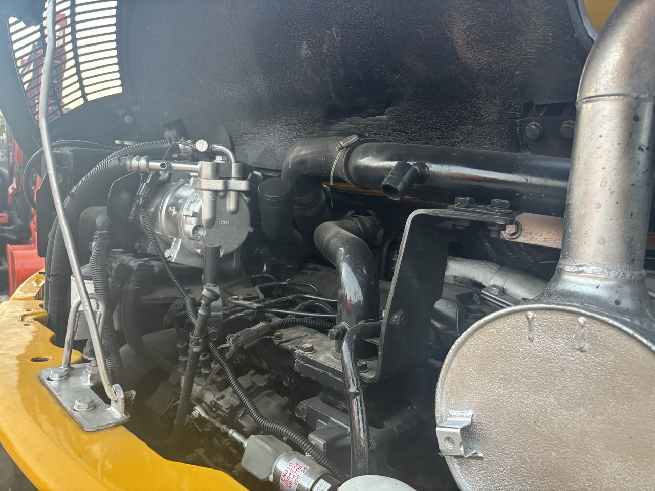 KOMATSU PC78US - Máy xúc mini: hình 3 KOMATSU PC78US - Máy xúc mini: hình 3