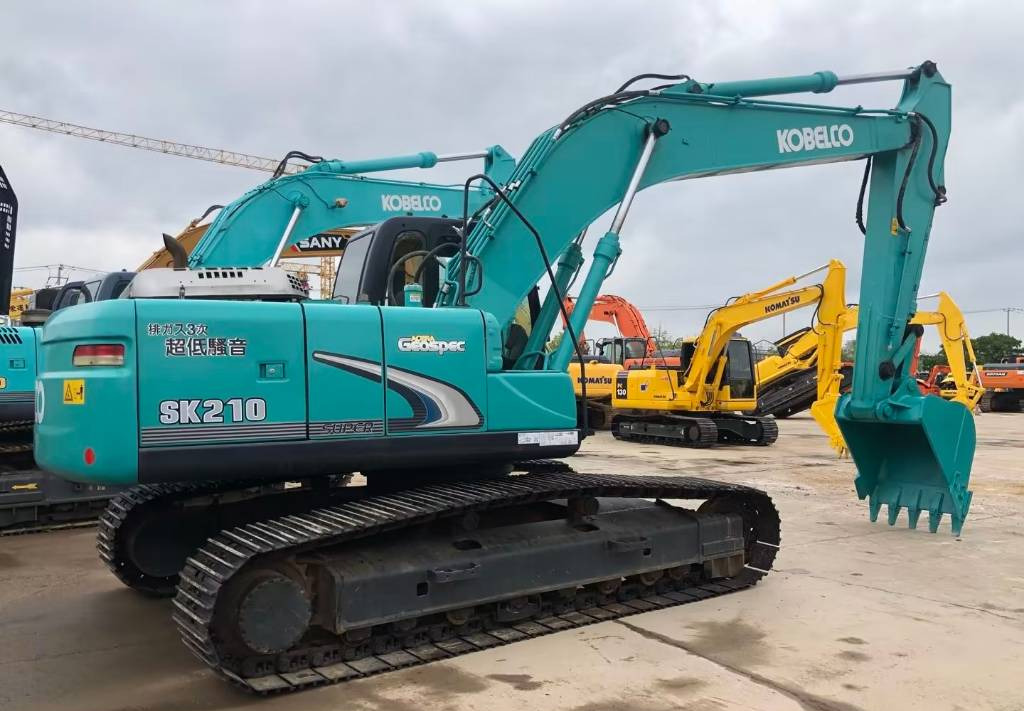 Kobelco SK 210-8 - Máy xúc bánh xích: hình 1 Kobelco SK 210-8 - Máy xúc bánh xích: hình 1