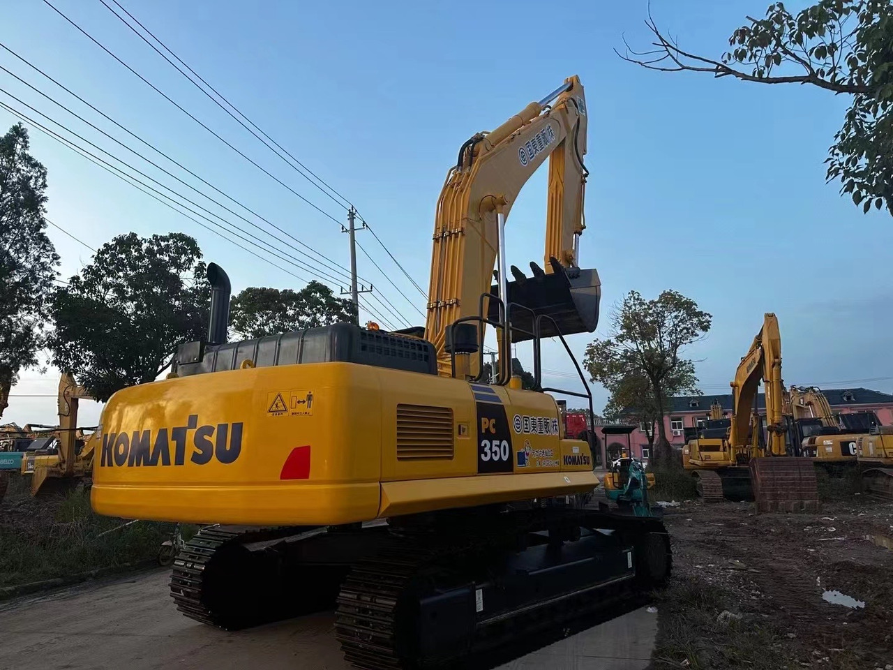 Komatsu PC 350-7 PC350 - Máy xúc bánh xích: hình 3 Komatsu PC 350-7 PC350 - Máy xúc bánh xích: hình 3