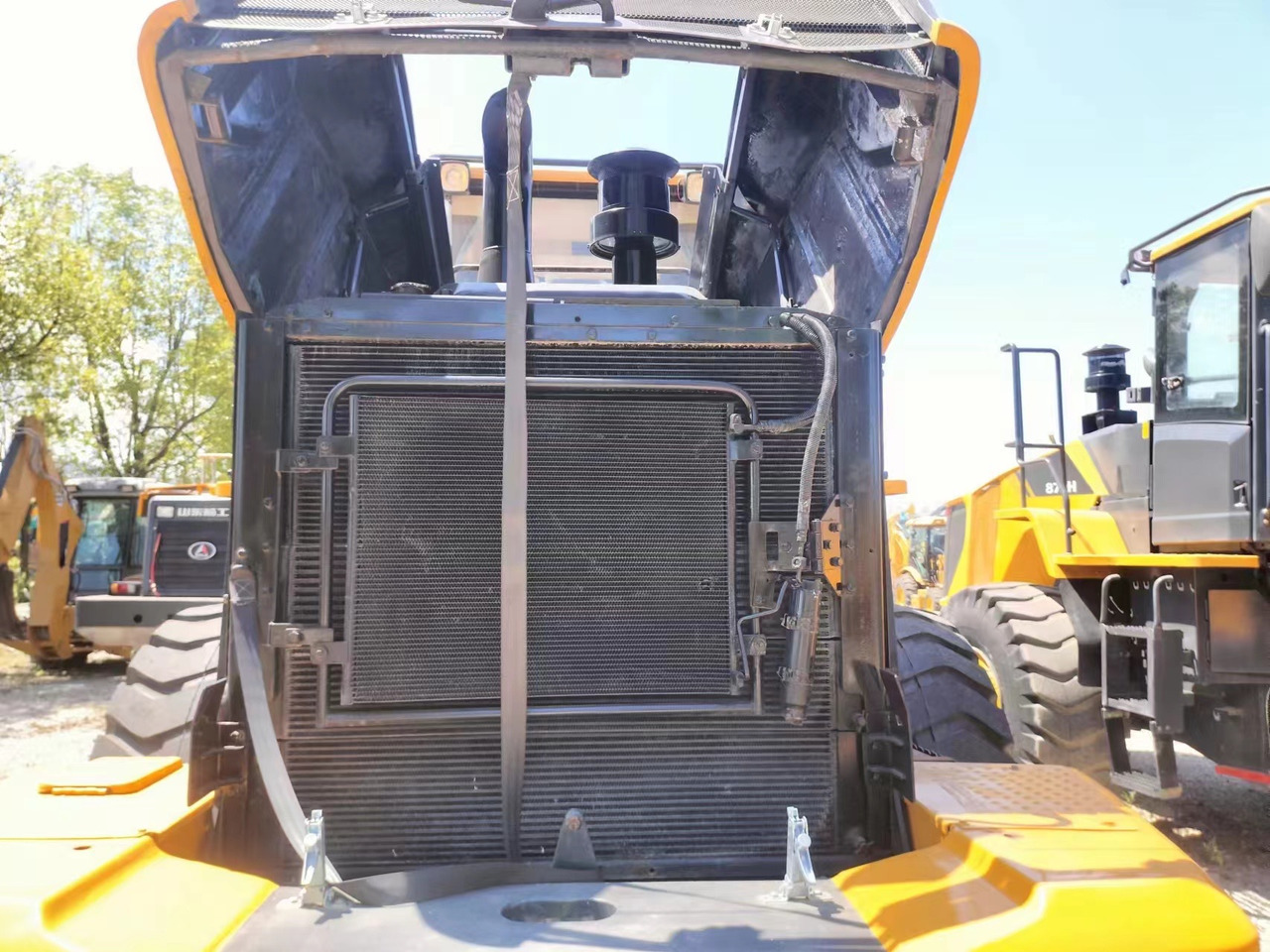 LIUGONG 856H - Máy xúc lật bánh lốp: hình 4 LIUGONG 856H - Máy xúc lật bánh lốp: hình 4