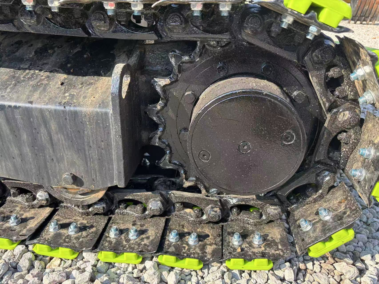 YANMAR VIO55 - Máy xúc mini: hình 3 YANMAR VIO55 - Máy xúc mini: hình 3