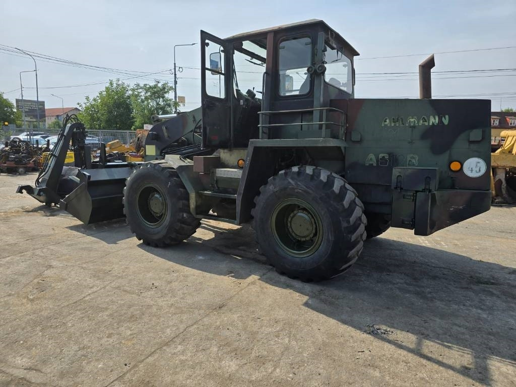 Ahlmann AS 12 B - Máy xúc lật bánh lốp: hình 3 Ahlmann AS 12 B - Máy xúc lật bánh lốp: hình 3