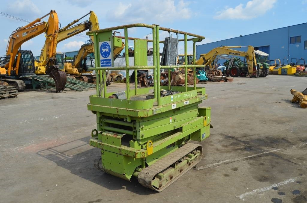 Aichi RV 041 - Máy nâng người hình kéo: hình 2 Aichi RV 041 - Máy nâng người hình kéo: hình 2