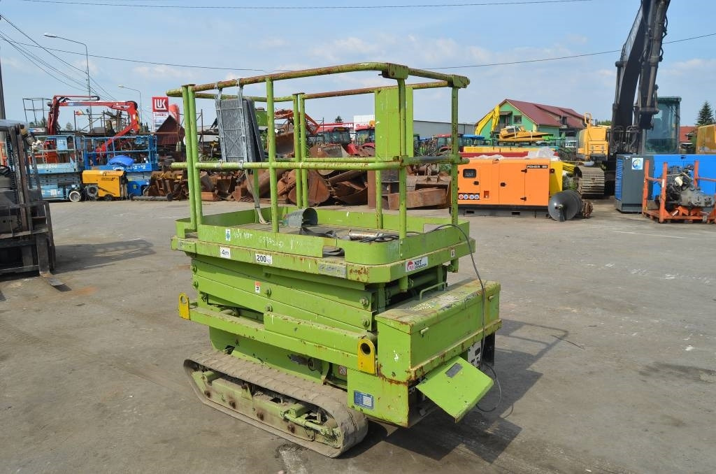 Aichi RV 041 - Máy nâng người hình kéo: hình 3 Aichi RV 041 - Máy nâng người hình kéo: hình 3