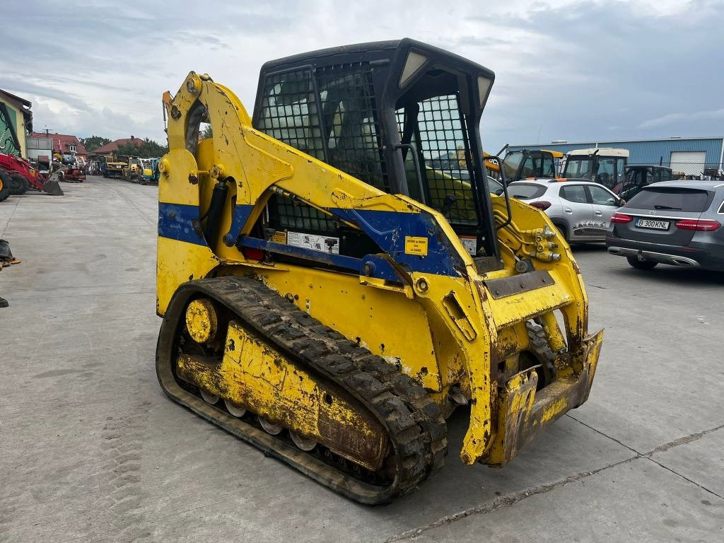 Bobcat T 190 - Máy xúc lật mini bánh xích: hình 2 Bobcat T 190 - Máy xúc lật mini bánh xích: hình 2