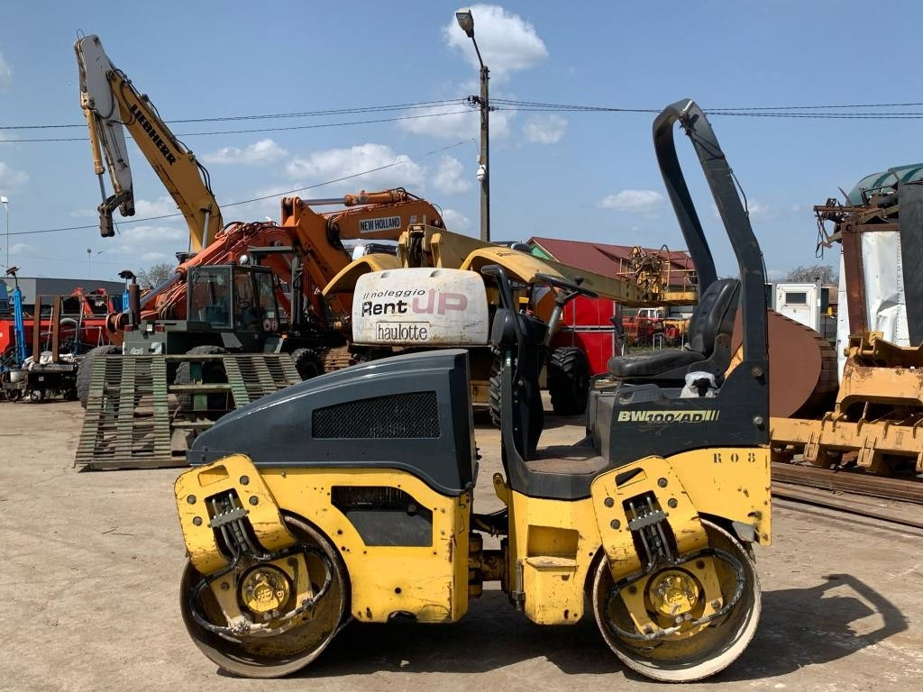 Bomag BW 100 AD-4 - Máy lăn đường: hình 2 Bomag BW 100 AD-4 - Máy lăn đường: hình 2