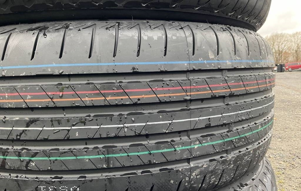 Bridgestone Alenza 255/50 R21 TYRES - Lốp cho Xe tải: hình 2 Bridgestone Alenza 255/50 R21 TYRES - Lốp cho Xe tải: hình 2