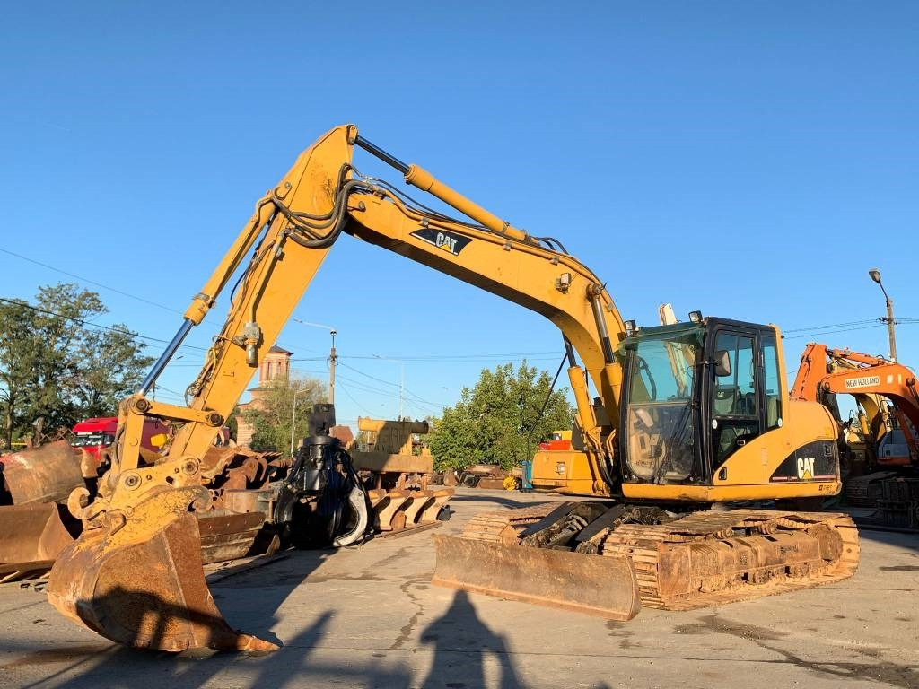 CAT 312 C L - Máy xúc bánh xích: hình 2 CAT 312 C L - Máy xúc bánh xích: hình 2