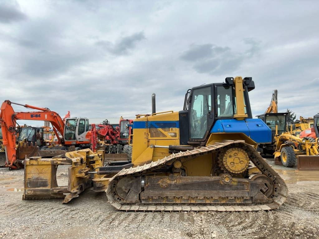 CAT D 6 N LGP - Máy ủi: hình 3 CAT D 6 N LGP - Máy ủi: hình 3