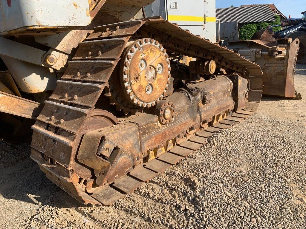 CAT D 6 N - Máy ủi: hình 5 CAT D 6 N - Máy ủi: hình 5