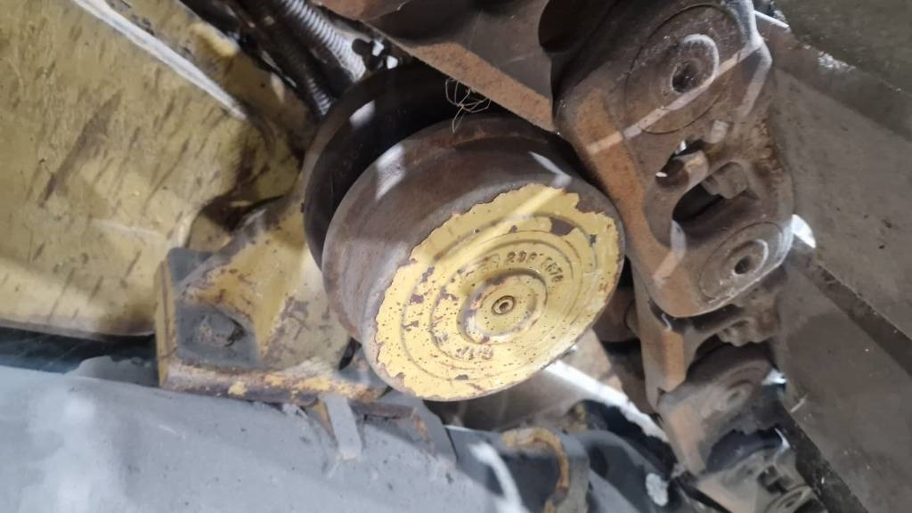 CAT D5 FOR PARTS - Máy ủi: hình 3 CAT D5 FOR PARTS - Máy ủi: hình 3