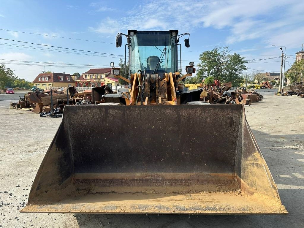 Case 721 E - Máy xúc lật bánh lốp: hình 4 Case 721 E - Máy xúc lật bánh lốp: hình 4