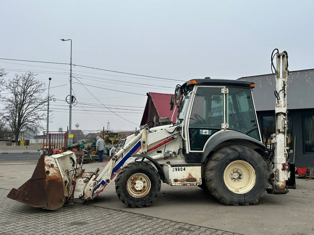 Case SR590-4PS - Máy xúc trước múc sau: hình 5 Case SR590-4PS - Máy xúc trước múc sau: hình 5