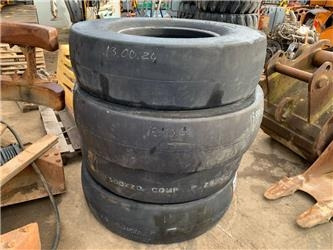 Dunlop 13.00.24 WHEELED COMPACTOR TYRES - Lốp cho Máy móc xây dựng: hình 1 Dunlop 13.00.24 WHEELED COMPACTOR TYRES - Lốp cho Máy móc xây dựng: hình 1
