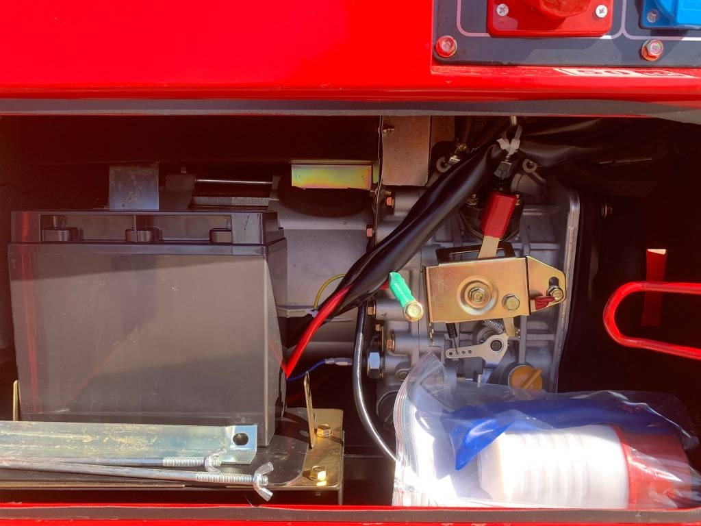 Erdmann ER10000 - Bộ phát điện: hình 5 Erdmann ER10000 - Bộ phát điện: hình 5