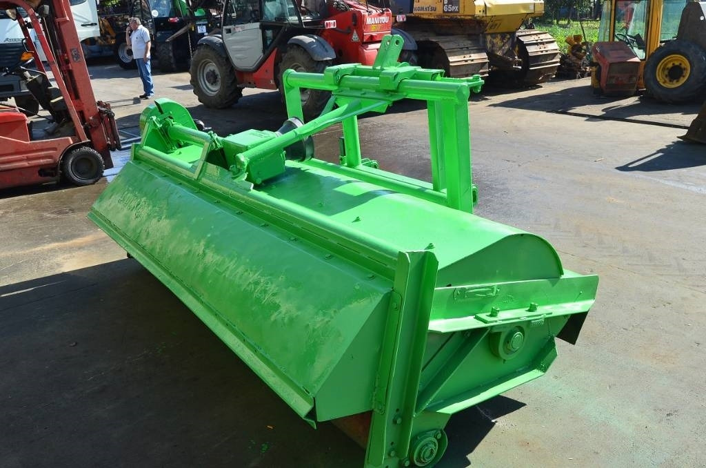 G.Ducker UM 27 VK - Dàn băm cỏ/ Mulcher: hình 3 G.Ducker UM 27 VK - Dàn băm cỏ/ Mulcher: hình 3
