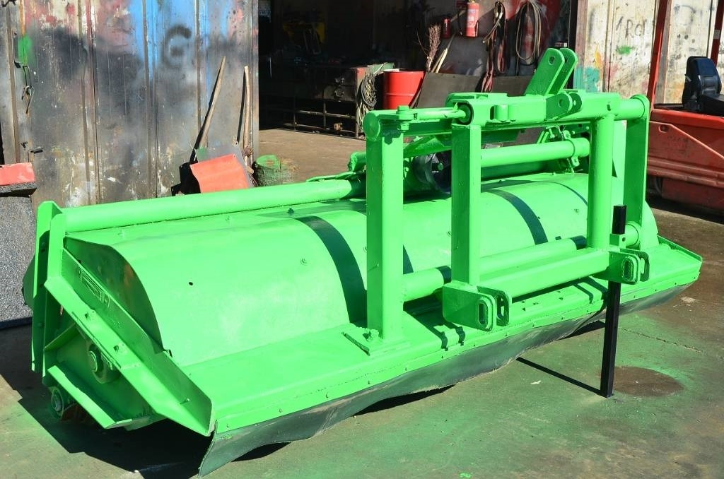 G.Ducker UM 27 VK - Dàn băm cỏ/ Mulcher: hình 2 G.Ducker UM 27 VK - Dàn băm cỏ/ Mulcher: hình 2