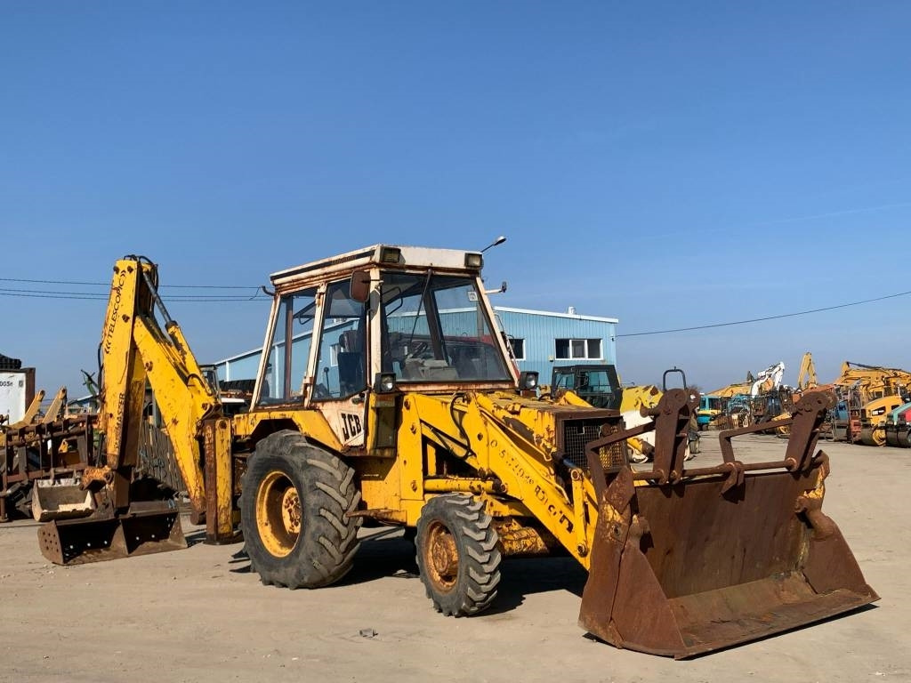 JCB 3 CX - Máy xúc trước múc sau: hình 2 JCB 3 CX - Máy xúc trước múc sau: hình 2