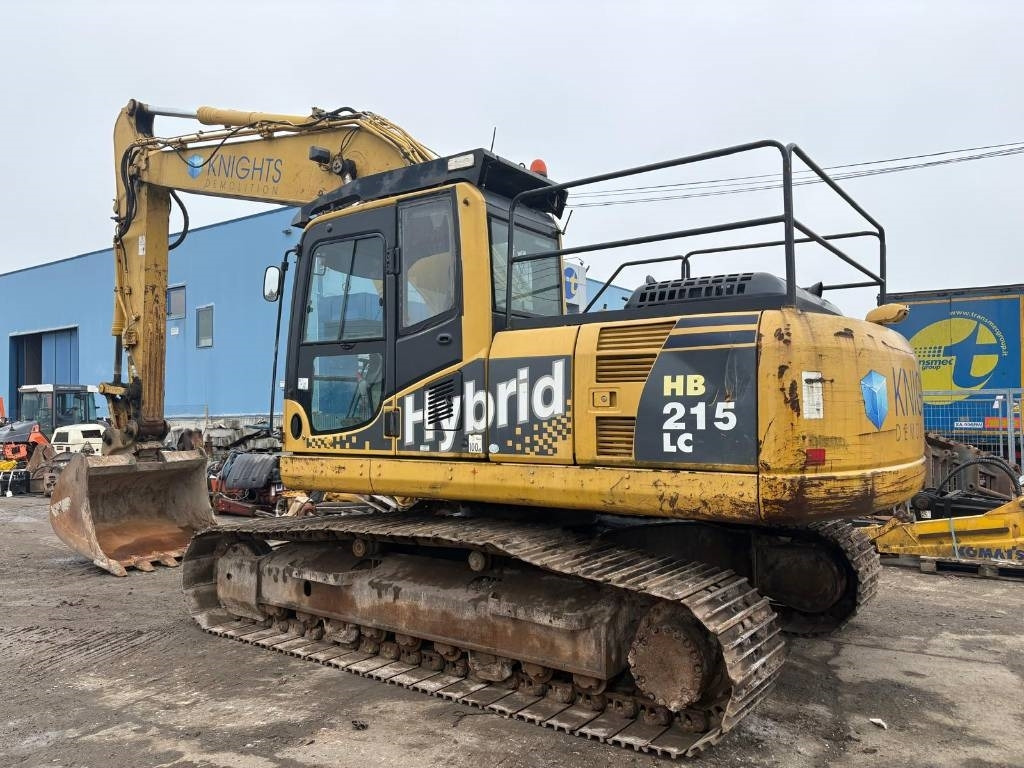 Komatsu HB 215 LC - Máy xúc bánh xích: hình 2 Komatsu HB 215 LC - Máy xúc bánh xích: hình 2