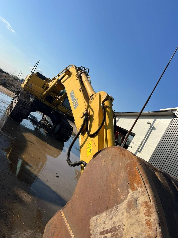 Komatsu PC 450 LC-7 - Máy xúc bánh xích: hình 3 Komatsu PC 450 LC-7 - Máy xúc bánh xích: hình 3