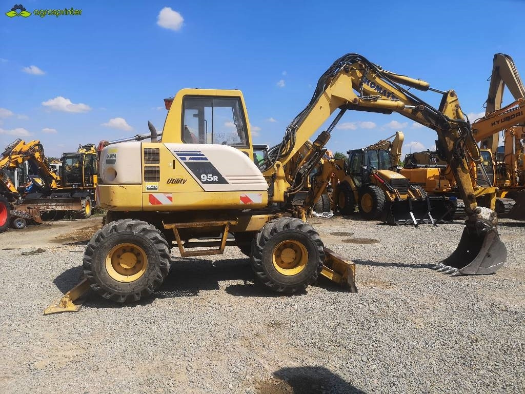 Komatsu PW 95 - Máy xúc mini: hình 4 Komatsu PW 95 - Máy xúc mini: hình 4