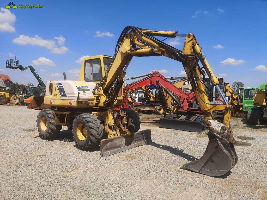 Komatsu PW 95 - Máy xúc mini: hình 2 Komatsu PW 95 - Máy xúc mini: hình 2