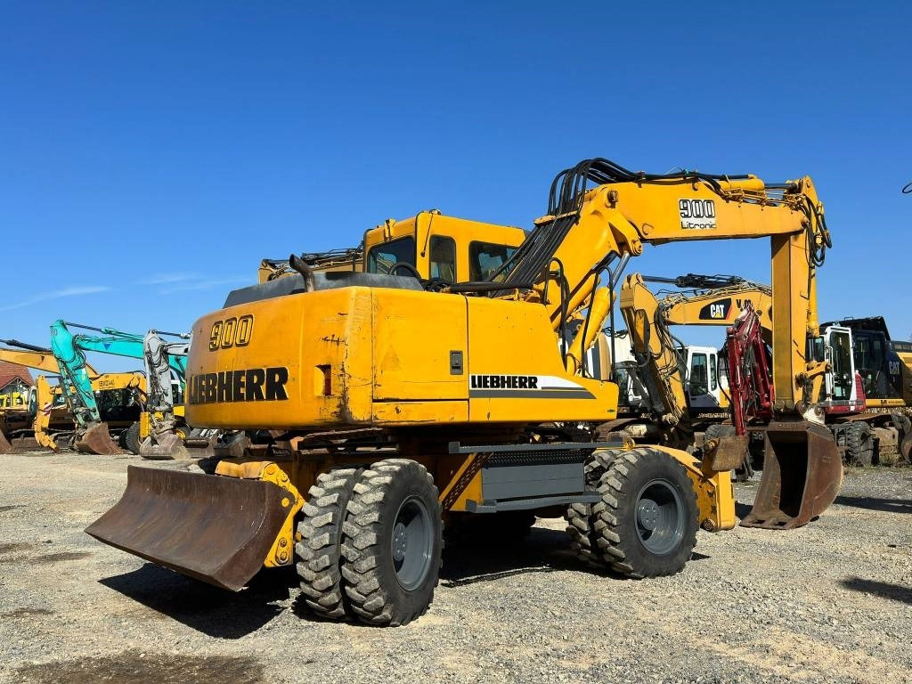 Liebherr A 900 B - Máy xúc bánh lốp: hình 4 Liebherr A 900 B - Máy xúc bánh lốp: hình 4