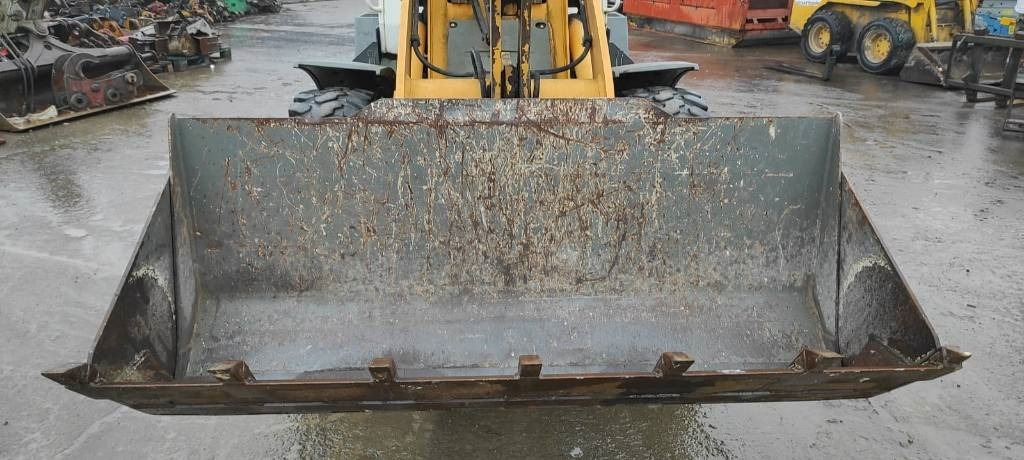 Liebherr L 506 - Máy xúc lật bánh lốp: hình 2 Liebherr L 506 - Máy xúc lật bánh lốp: hình 2