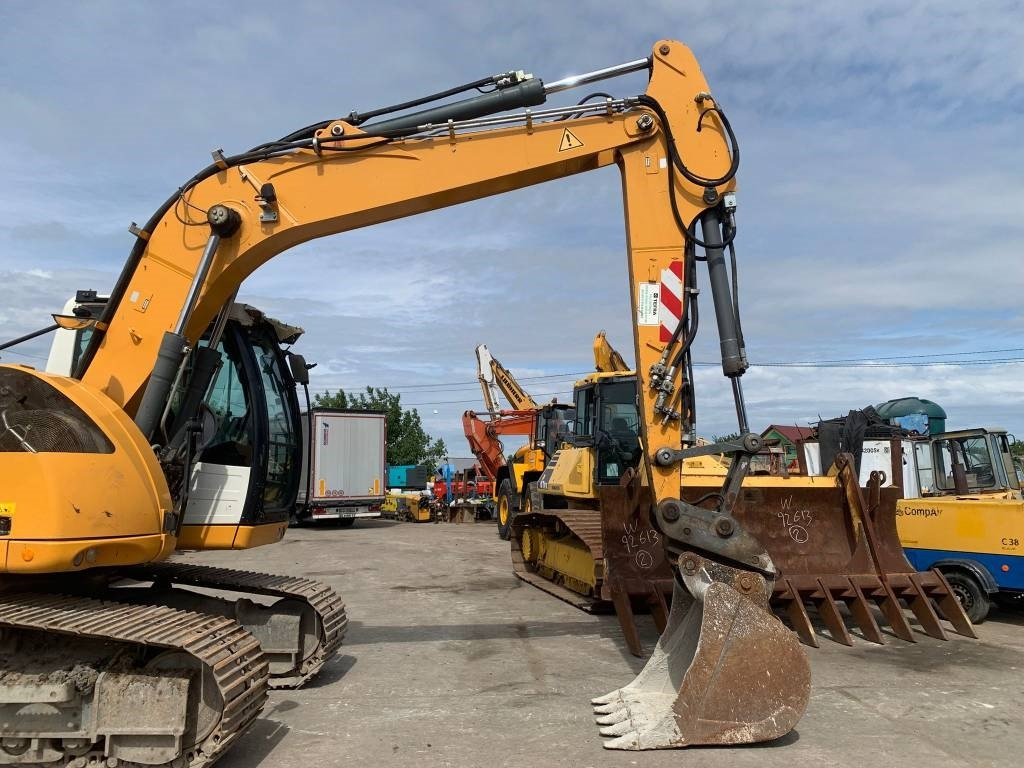 Liebherr R 914 Compact Litronic - Máy xúc bánh lốp: hình 5 Liebherr R 914 Compact Litronic - Máy xúc bánh lốp: hình 5
