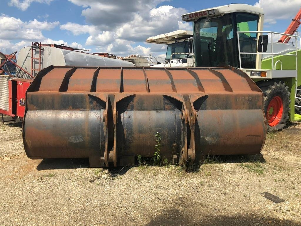 Miller Miller - Nho táo cho Máy móc xây dựng: hình 2 Miller Miller - Nho táo cho Máy móc xây dựng: hình 2