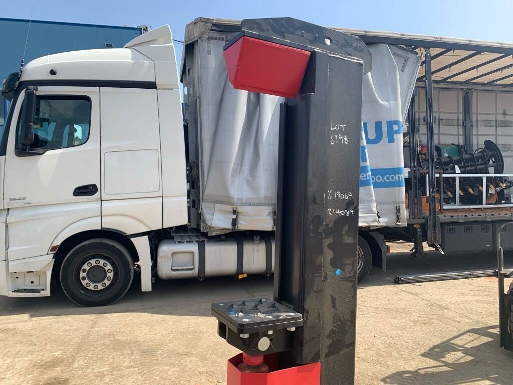Raytree RMLS18T Raytree RMLS18T - Máy bổ củi: hình 4 Raytree RMLS18T Raytree RMLS18T - Máy bổ củi: hình 4