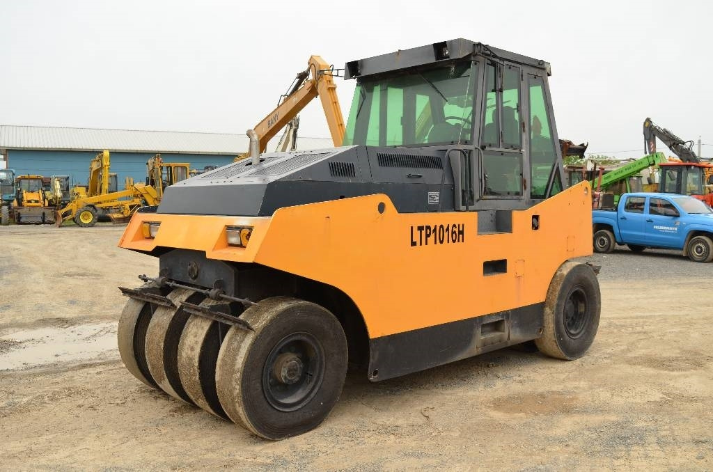 Sinoway LTP1016H - Máy lăn khí nén: hình 1 Sinoway LTP1016H - Máy lăn khí nén: hình 1