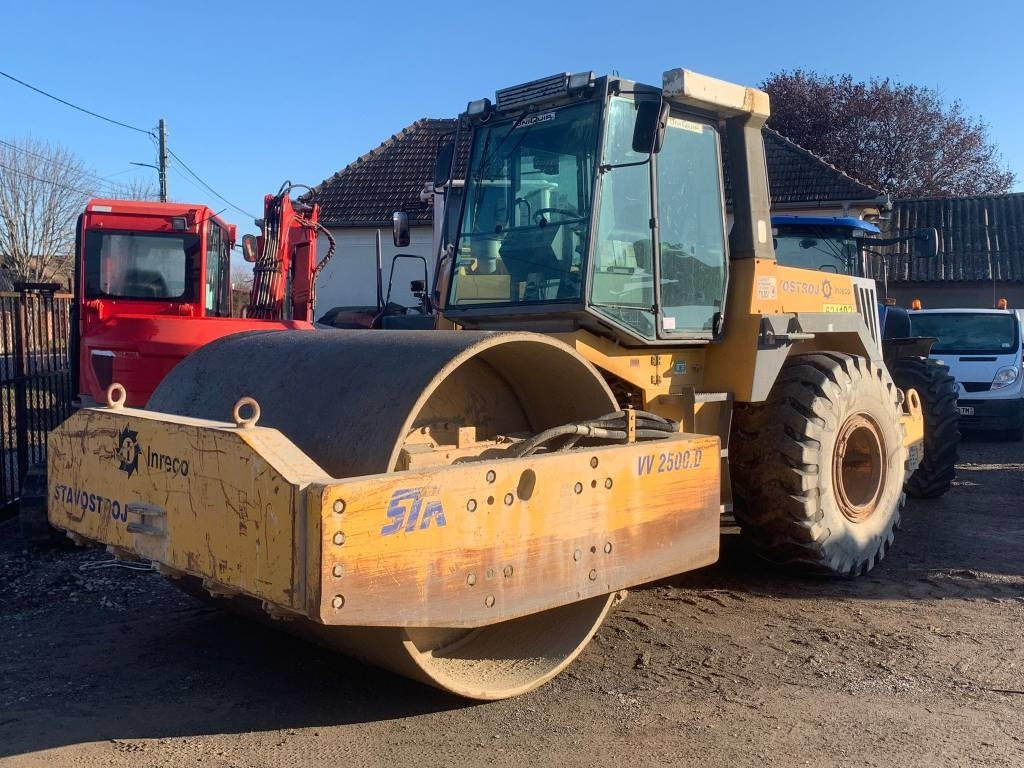 Stavostroj VV 2500D - Máy đầm: hình 1 Stavostroj VV 2500D - Máy đầm: hình 1