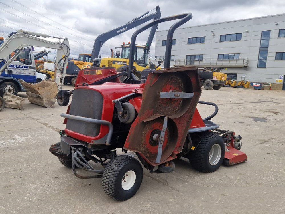 Toro R3240T - Máy cắt cỏ vườn: hình 3 Toro R3240T - Máy cắt cỏ vườn: hình 3