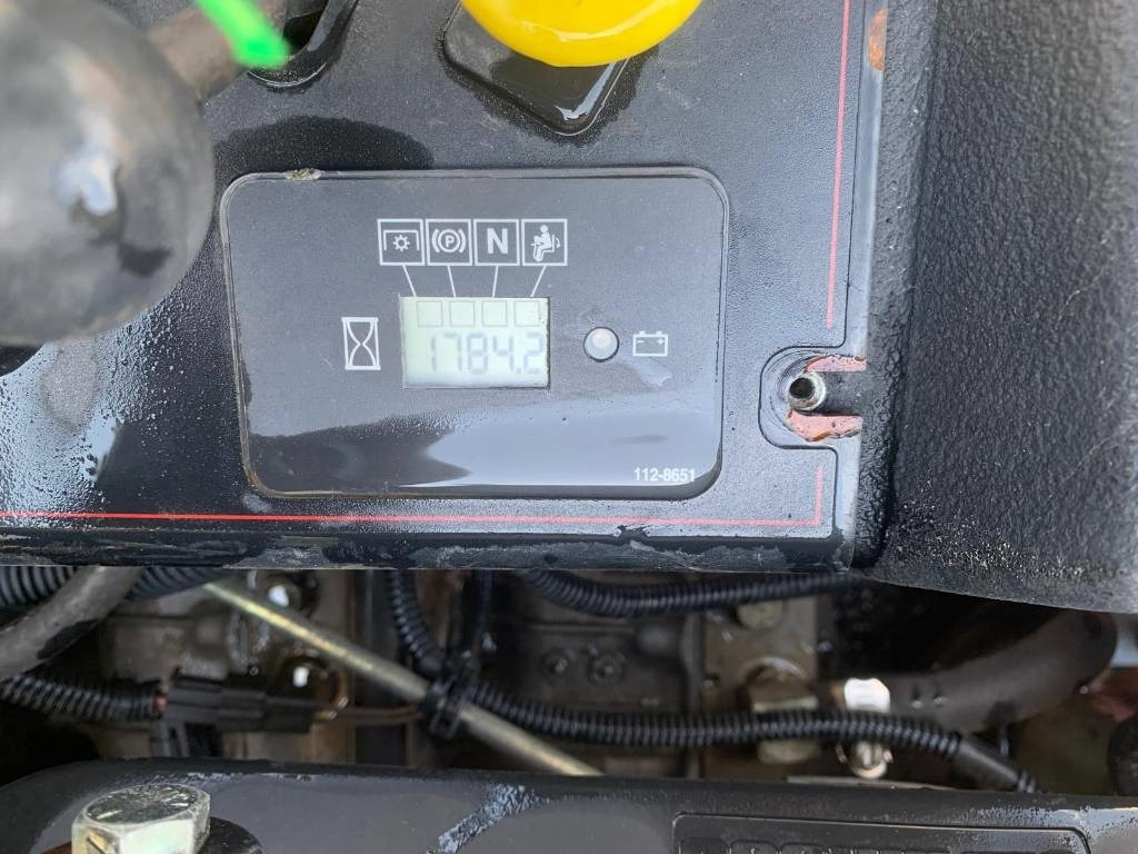 Cho thuê Toro Z MASTER PROFESSIONAL 7000 Toro Z MASTER PROFESSIONAL 7000: hình 7 Cho thuê Toro Z MASTER PROFESSIONAL 7000 Toro Z MASTER PROFESSIONAL 7000: hình 7